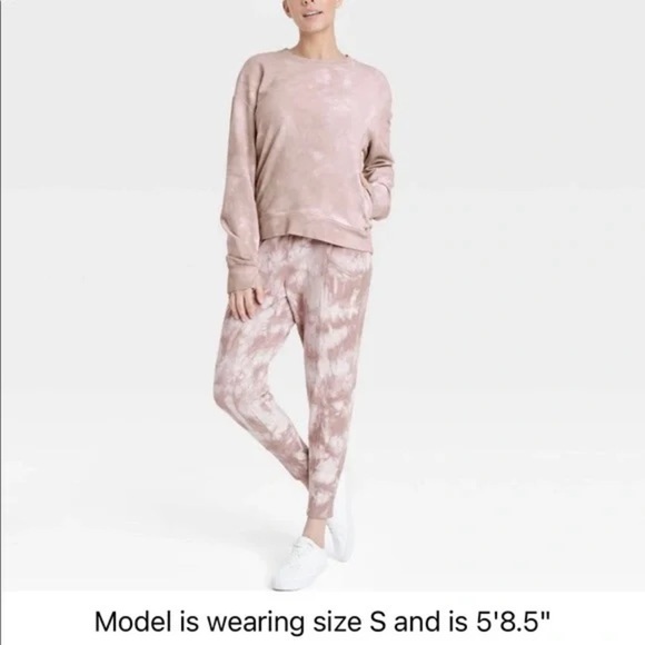 All In Motion Tie Dye Crewneck Sweatshirt XXL NWT - Picture 3 of 5